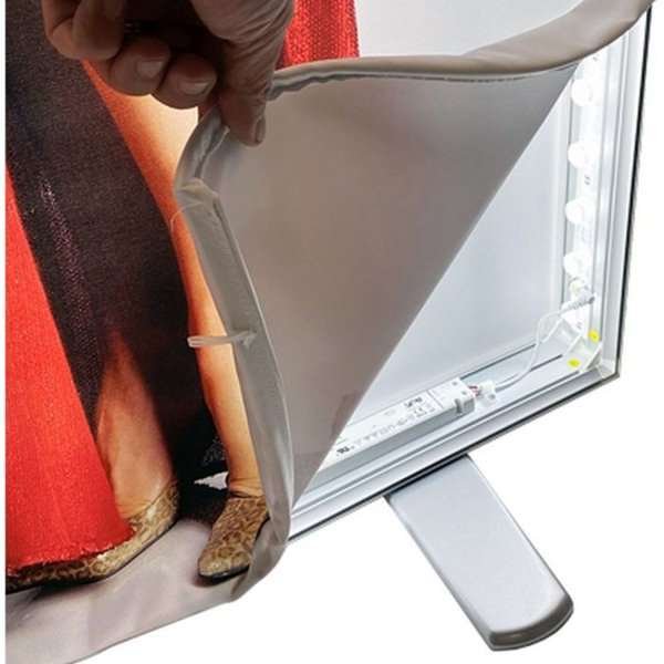 LED Textilspannrahmen mit Füßen – Doppelseitig beleuchtet 85x200cm | Aluminium, Silber eloxiert